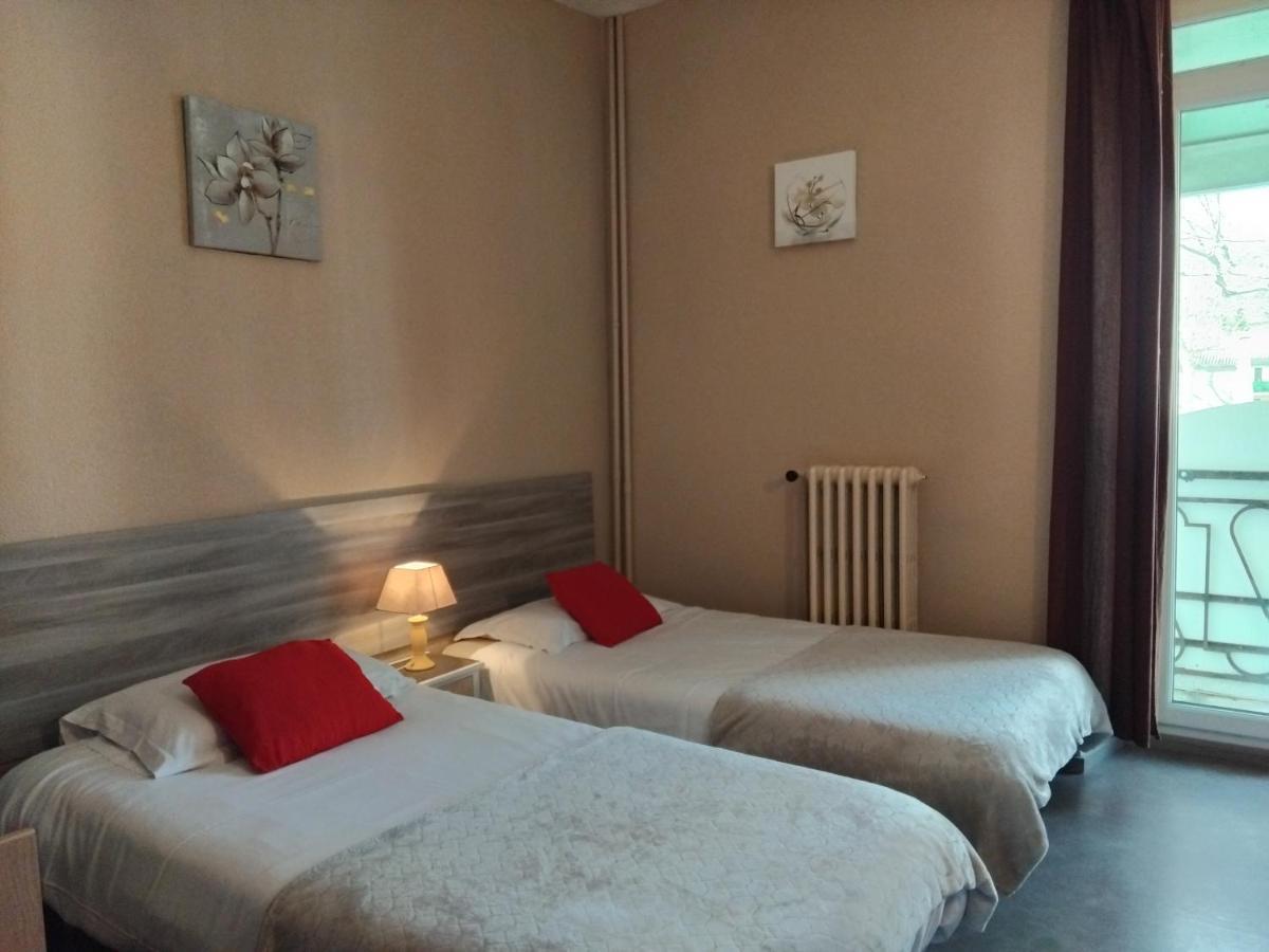 Hotel La Gravenne Thueyts Екстериор снимка