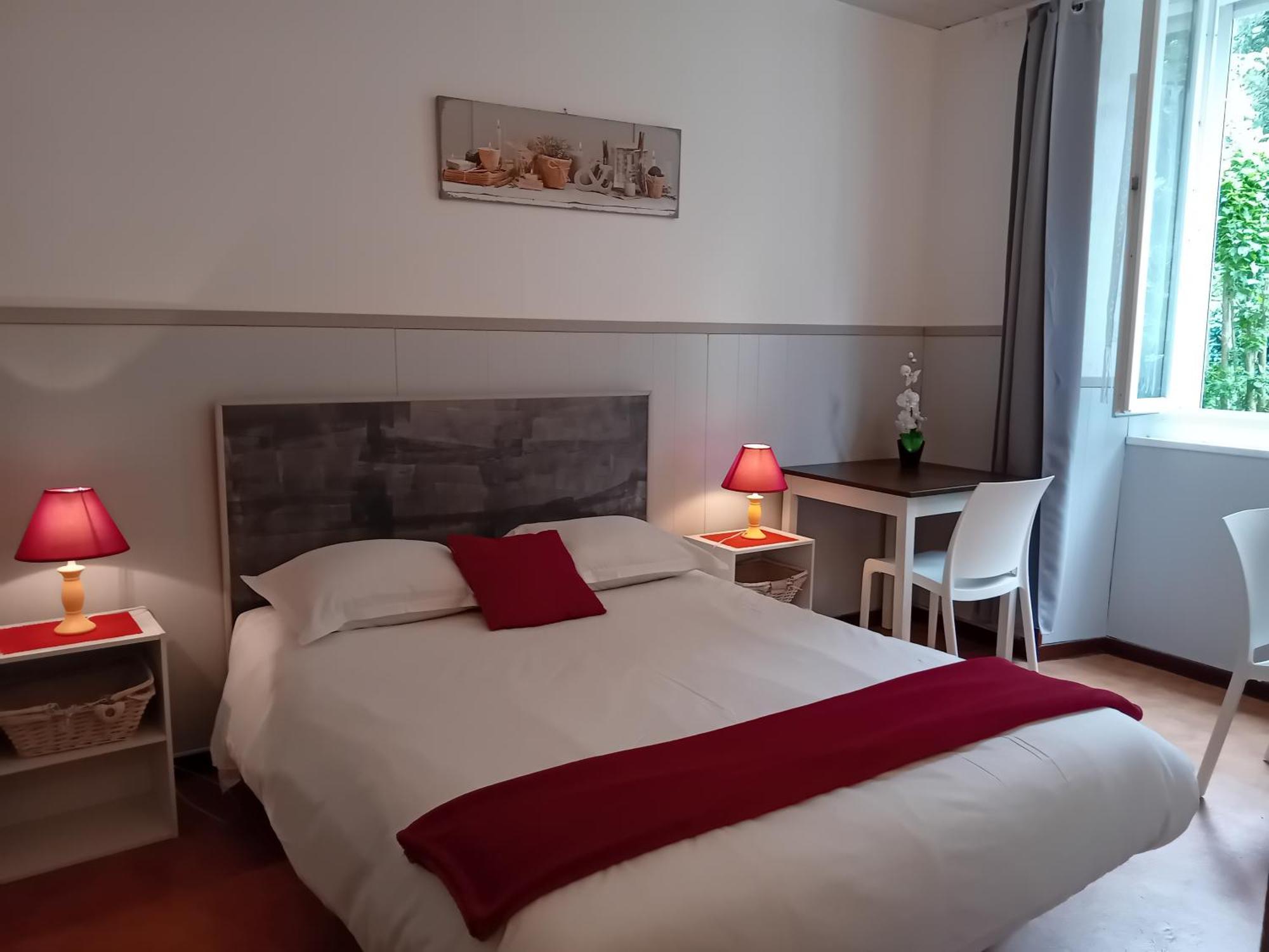 Hotel La Gravenne Thueyts Стая снимка