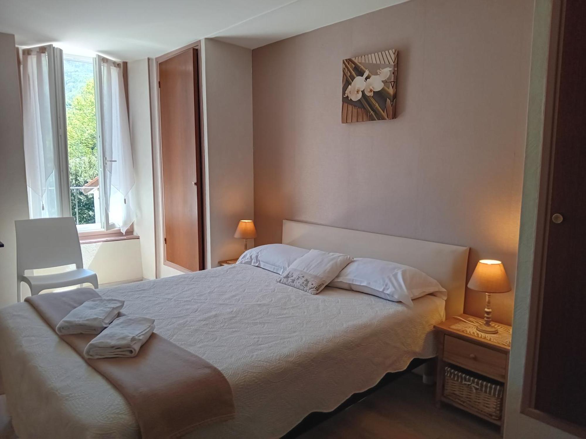 Hotel La Gravenne Thueyts Екстериор снимка