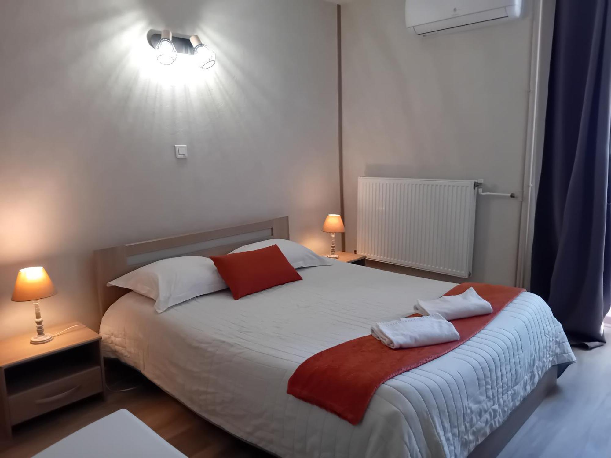 Hotel La Gravenne Thueyts Стая снимка