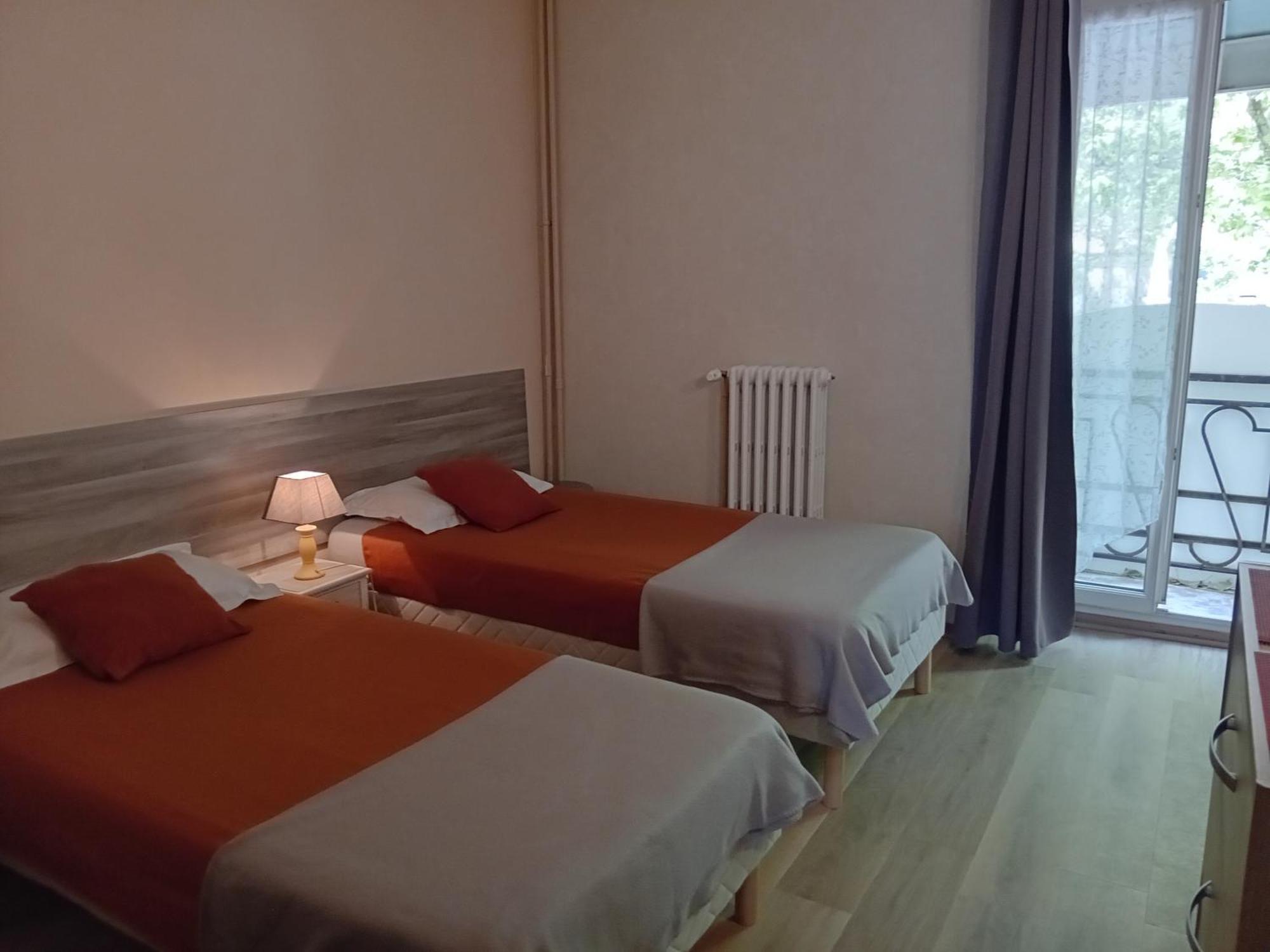 Hotel La Gravenne Thueyts Екстериор снимка